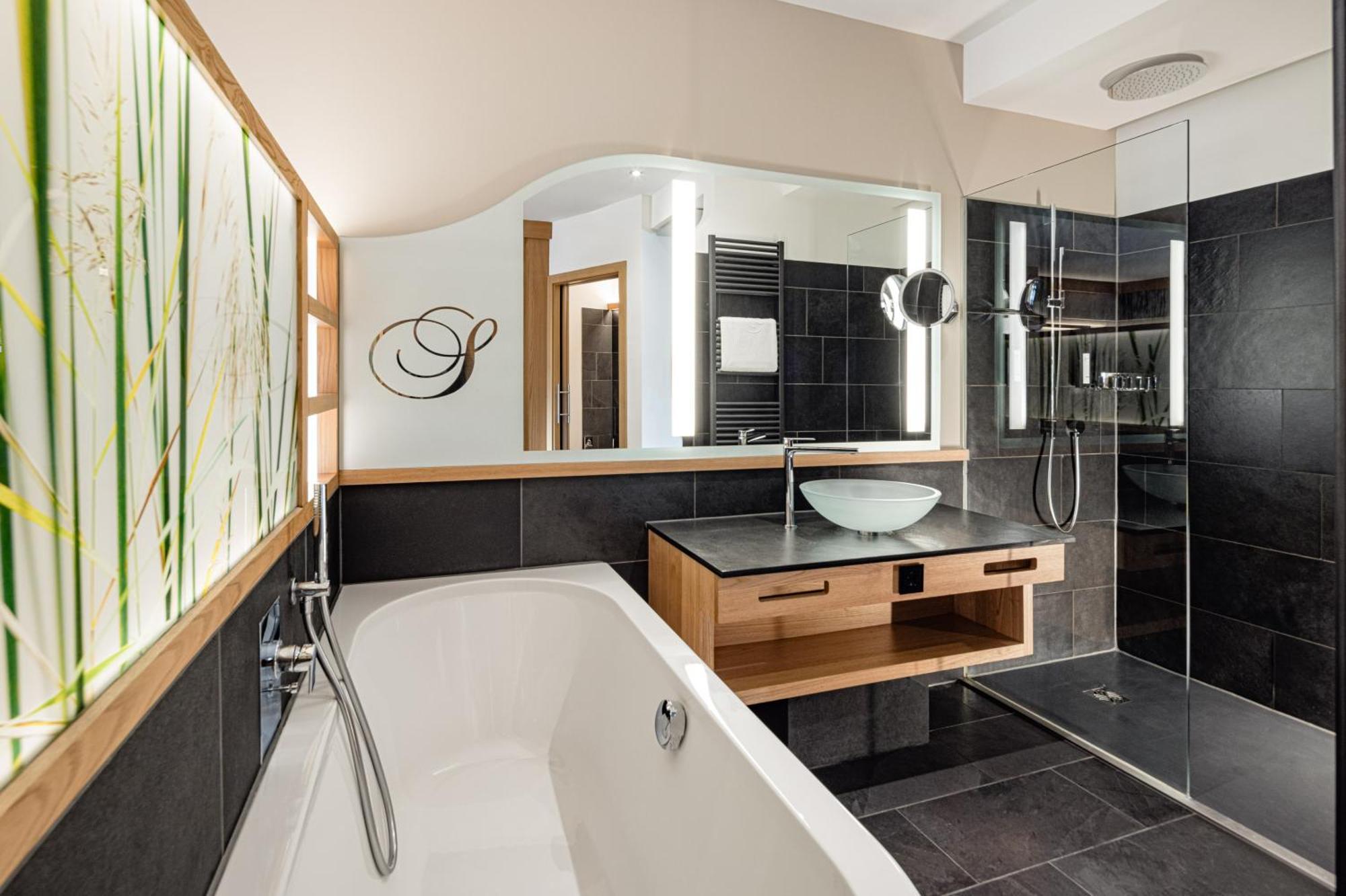 Lake Spa Hotel Seeleiten Caldaro Bagian luar foto
